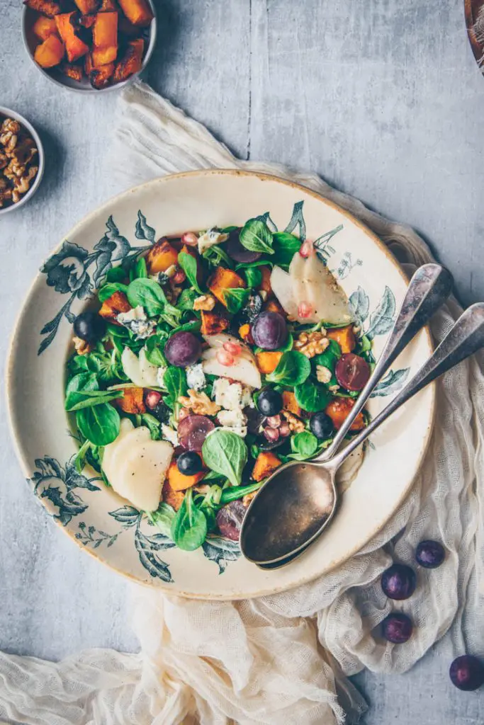 recette de salade au butternut rôti et fruits d'automne