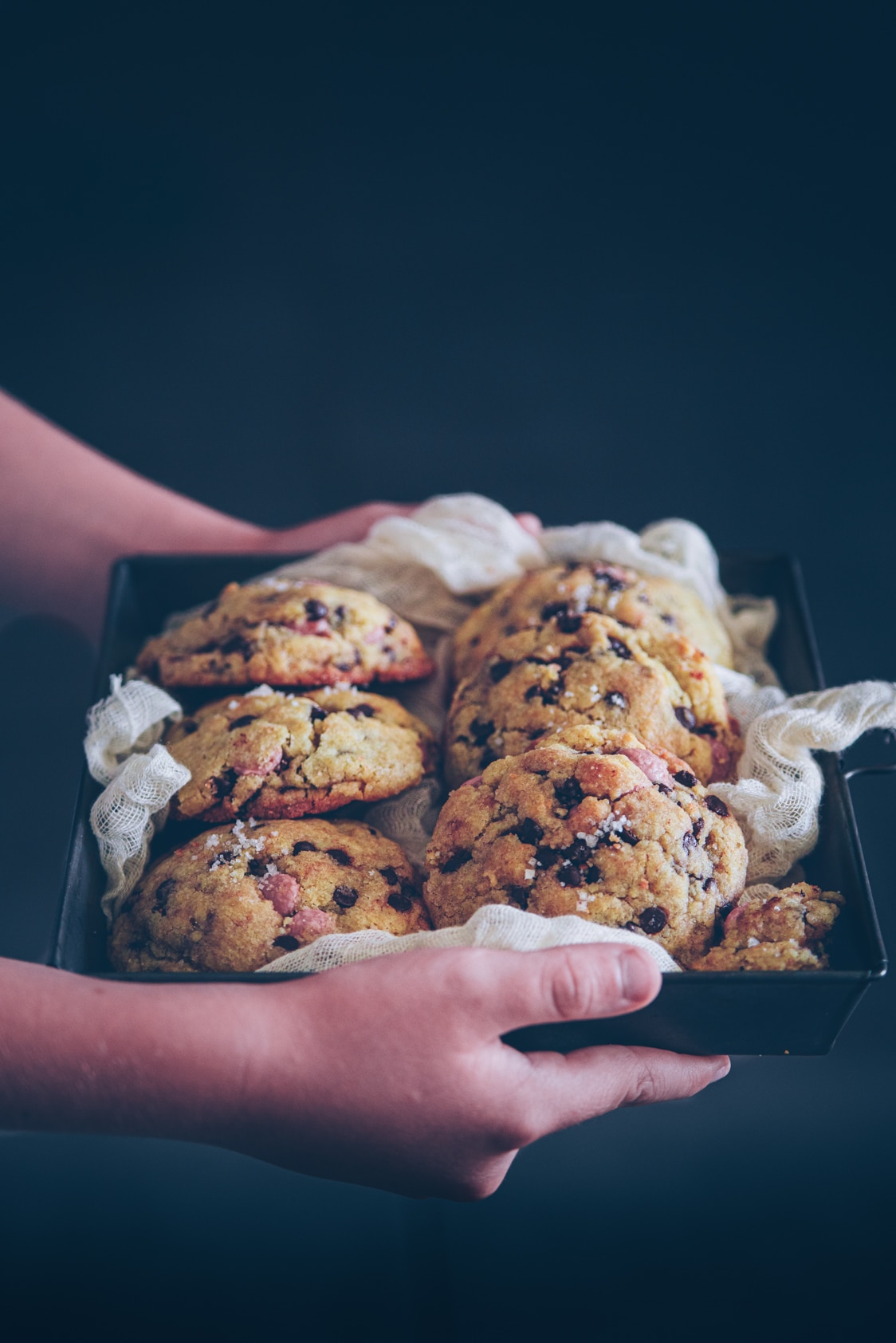 Cookies aux pépites de chocolat & fleur de sel • by Confit Banane